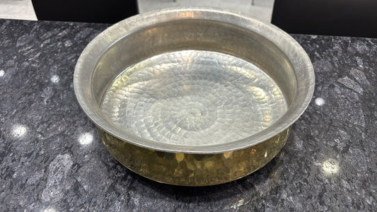 Brass Lagan Capacity- 4 Liters