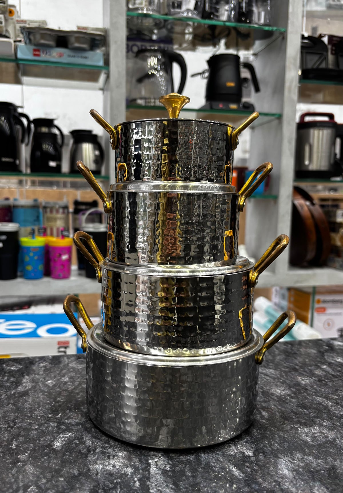 Serving Pots with Lid With Brass Handles set of 4