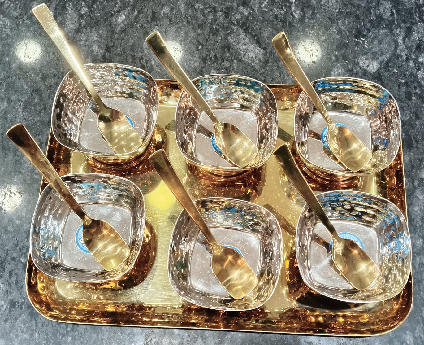 Ice Cream Set Steel with tray in Gold PVD coated in Hammered Design